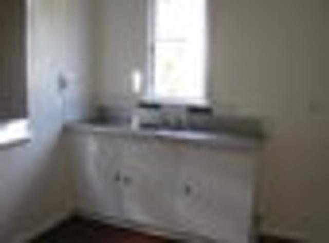 Hokowhitu, 2 bedrooms, $450 pw