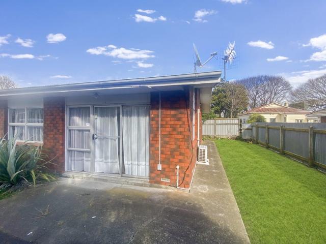 Hokowhitu, 2 bedrooms
