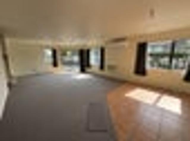 Hokowhitu, 5 bedrooms, $750 pw