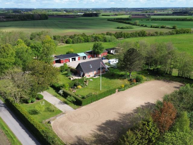 Holtvej 4, Bastrup