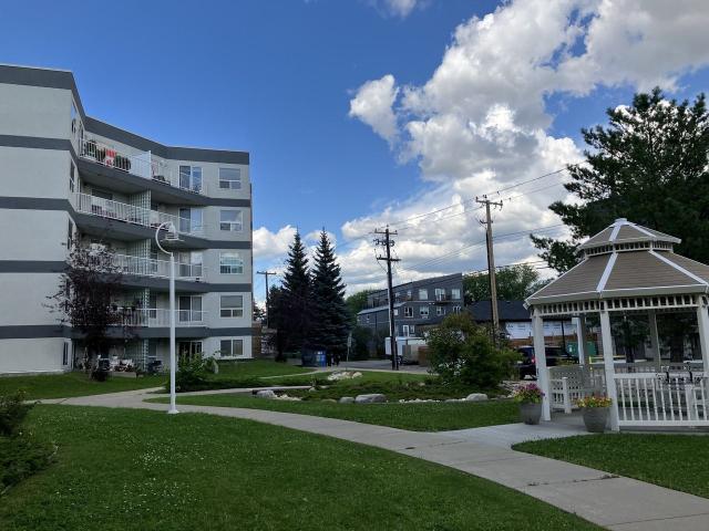 Holyrood Boulevard 1 Bedroom Apartment for Rent at 9383 85 St Nw, Edmonton, AB T6C 4S7 Holyrood