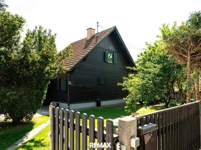 Holzhaus in Pichling mit Potenzial