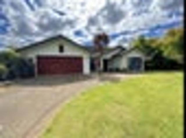 Holdens Bay, 4 bedrooms, $890 pw