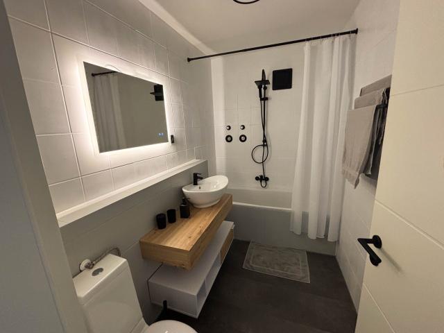 Holiday apartment Naturkraft with underground parking and balcony