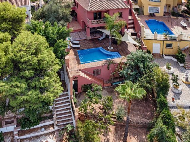 Holidays2Malaga Villa El Candado con piscina