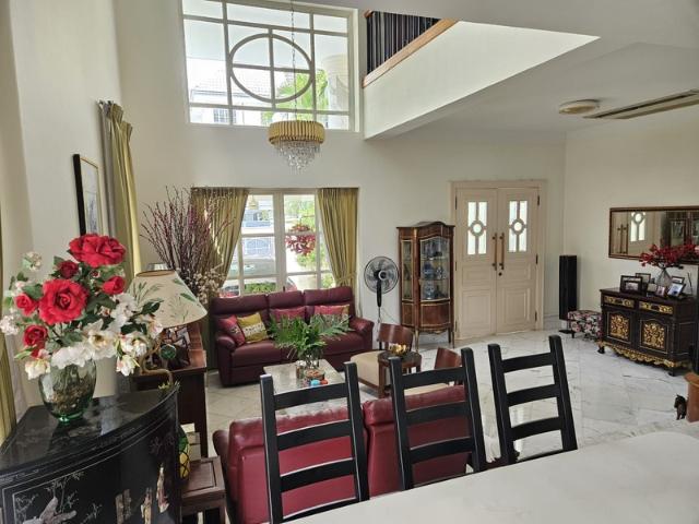 HOLLAND GROVE Semi Detached House For Sale, $4,300,000, 4 Bed 3 Bath 3,000 sqft $1,858.00 psf