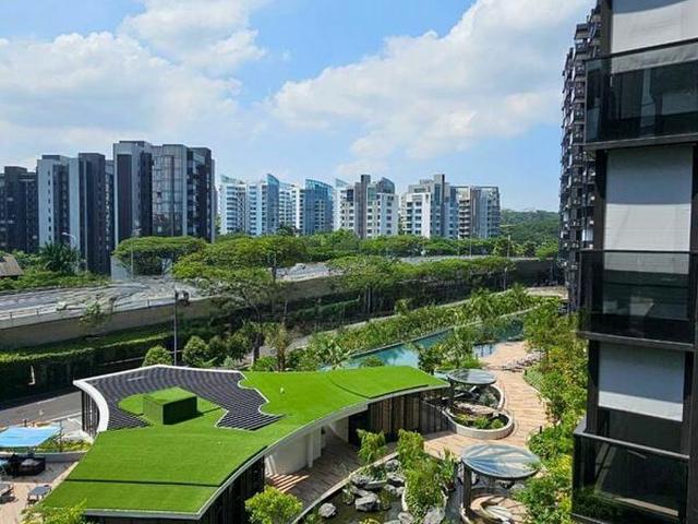 Holland Park D10, Condominium
