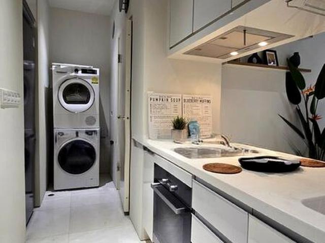 Holland Residences D10, Condominium