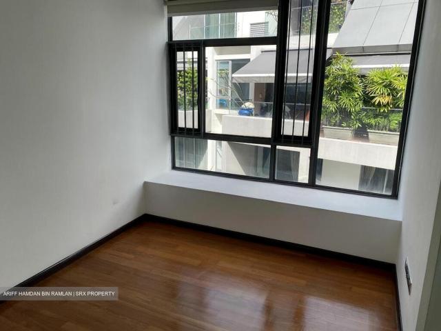 Holland Residences D10, Condominium