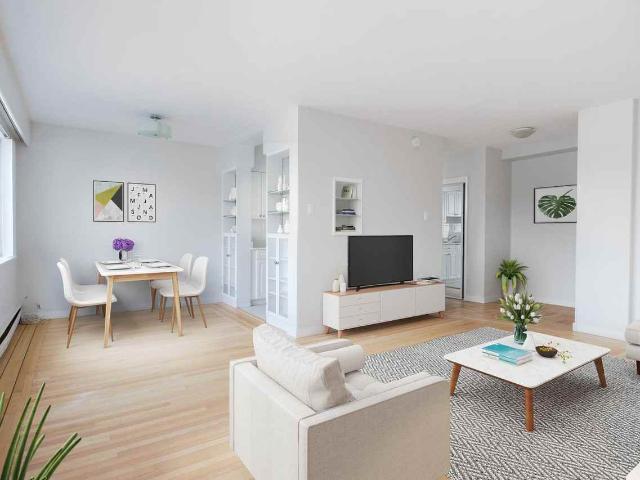 Hollies Studio Apartment for Rent at 6450 East Boulevard, Vancouver, BC V6M 3V9 South Granville