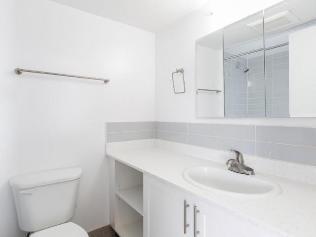 Hollyburn Court 2 Bedroom Apartment for Rent at 550 West 12th Avenue, Vancouver, BC V5Z None Fairview