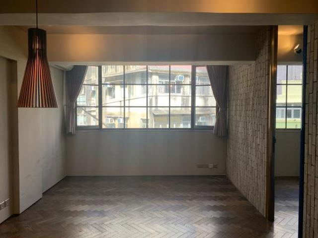 HOLLYWOOD BUILDING 荷李活大樓