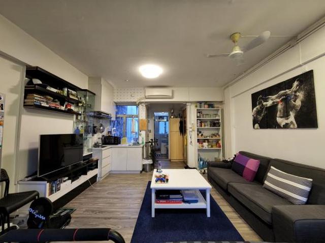 HOLLYWOOD ROAD NO.228 230 荷李活道 228 230 號