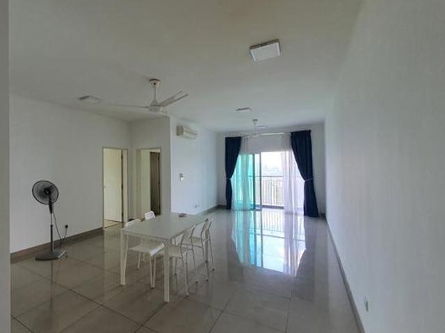 Holmes for selling Low price prime location