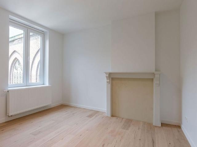 Holstraat 10
