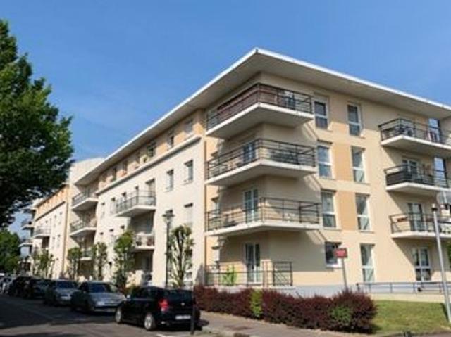 HOPITAL CENTRAL F2A loué à vendre
