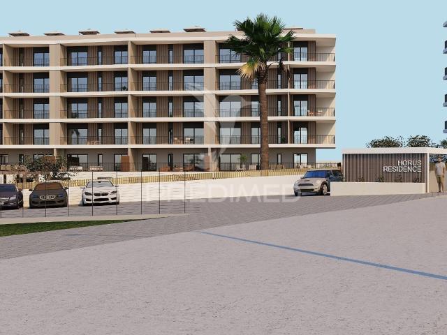 Horus Residence Apartamento T2, Penthouse com 137m2 de área bruta e Jacuzzi, Portimão