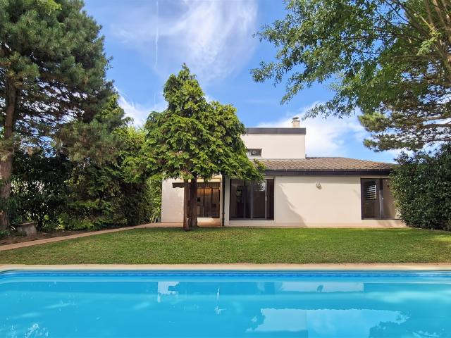 Horbourg Wihr: Maison d'architecte d'exception avec piscine. 173m² Horbourg Wihr