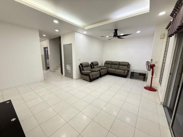 Horizon Hills Double Storey Fully Furnished