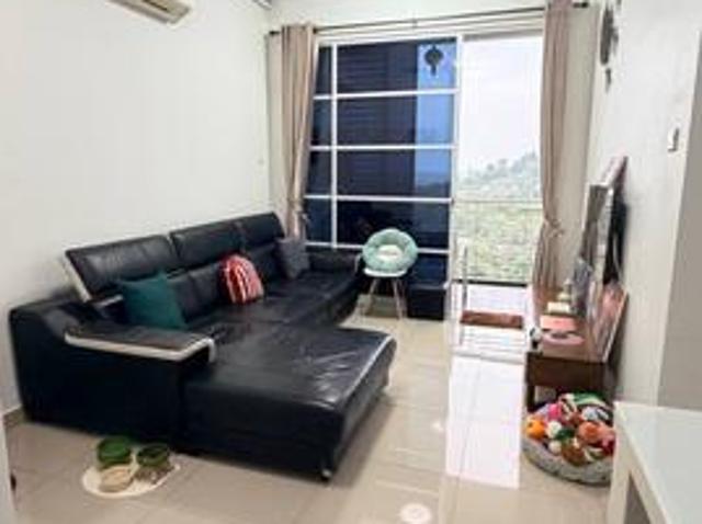 Horizon residence Bukit Indah 3 bedrooms partial furnished gng