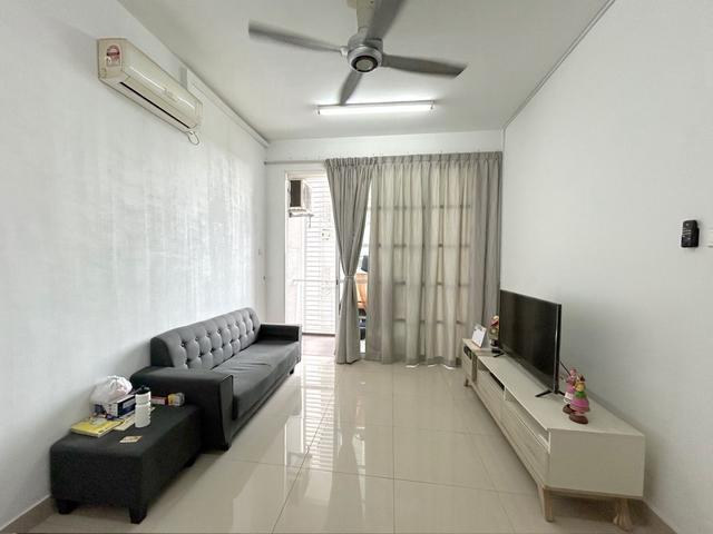 Horizon Residence Fulloan One Sentral sky executive Loft trees breeze