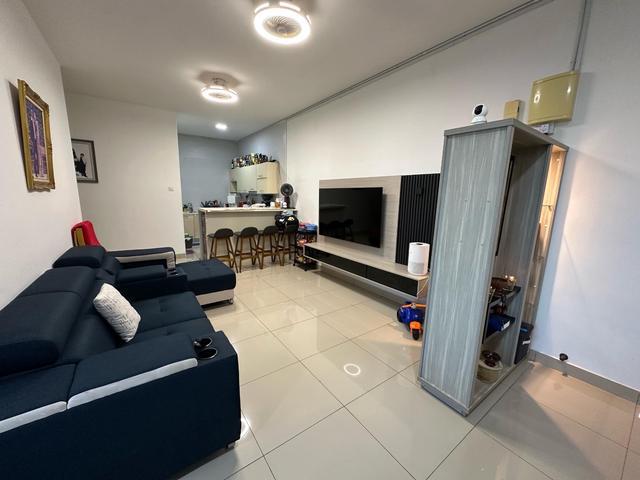 Horizon Residences Corner Unit Unblock View For sale