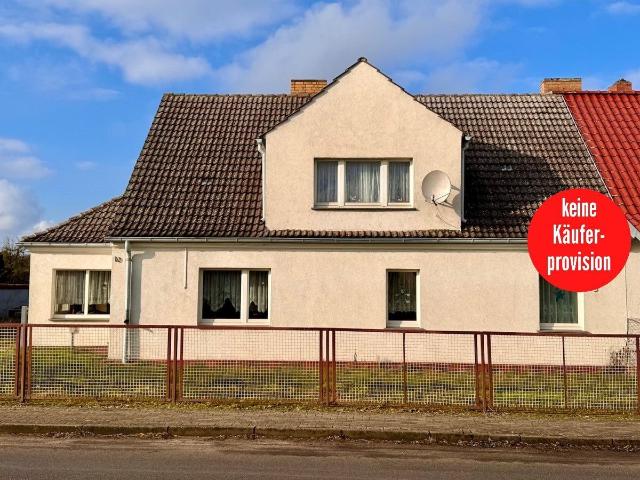 HORN IMMOBILIEN + eine Doppelhaushälfte in ruhiger Lage, nur 13 km bis zum Stettiner Haff