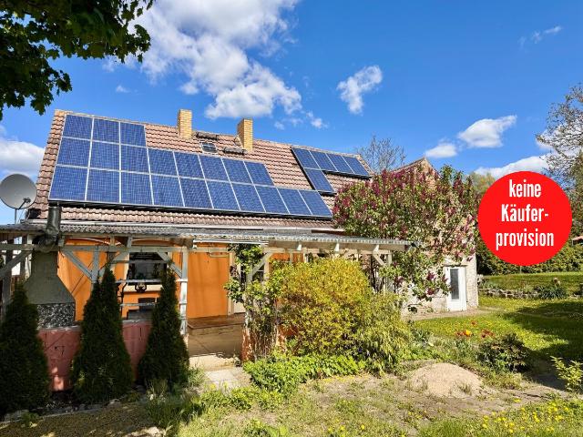 HORN IMMOBILIEN + keine privaten Nachbarn, lassen Sie die Hunde bellen. Haus in Neubrandenburg