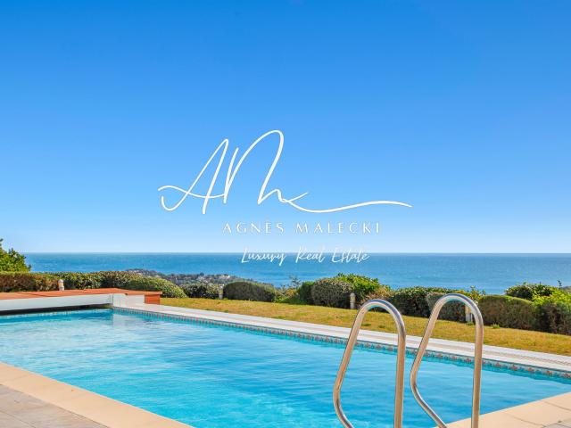 Hors Du Temps Avec Splendide Vue Mer Et Terrain Plat 350m² Cavalaire sur Mer