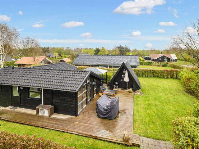 Horsfold 176, Bork Havn