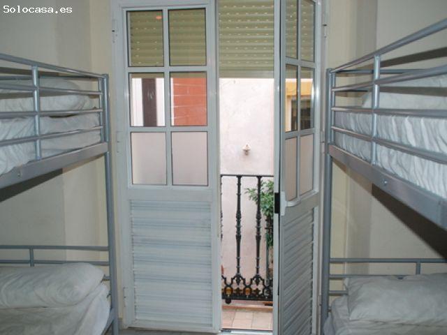 Hostal en Venta en Los Sevillanos, Sevilla