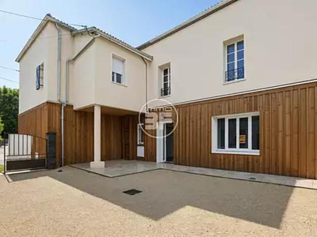 Hostens 33125 Achat / Vente immeuble parking