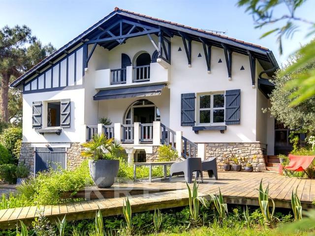 Hossegor, Villa intemporelle d'exception entre lac et océan 200m² Soorts Hossegor