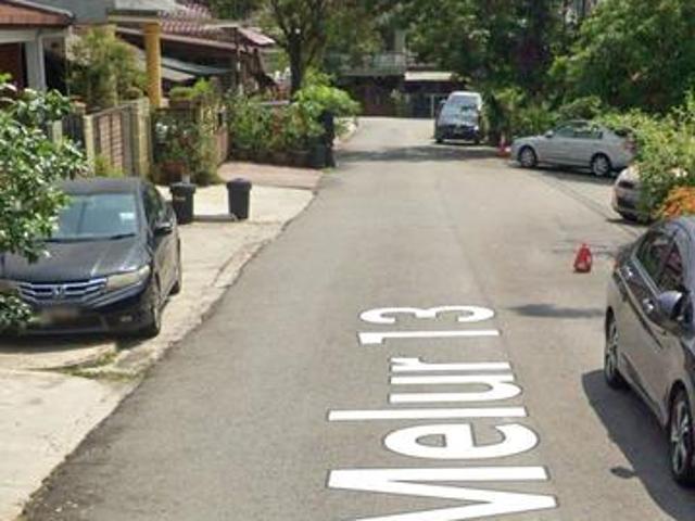 Hot Area 2 Storey Taman Melur Ampang For Sale 20x65