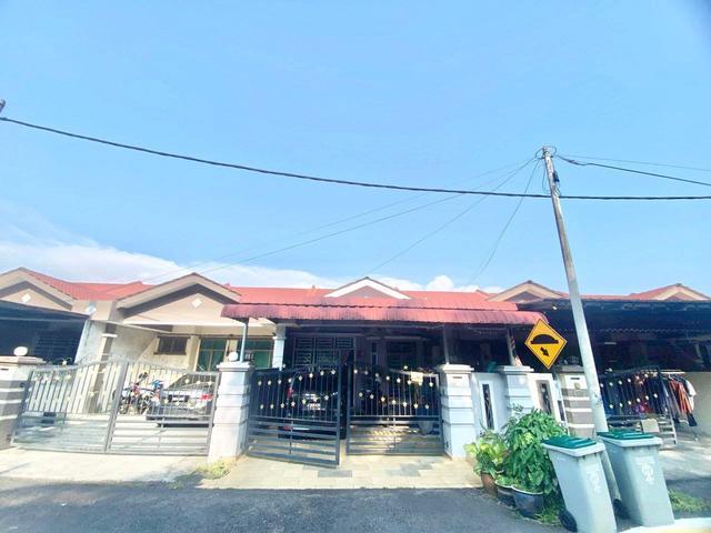 Hot Area Teres 1 Tingkat Taman Bukit Mor Permai Parit Jawa MUAR