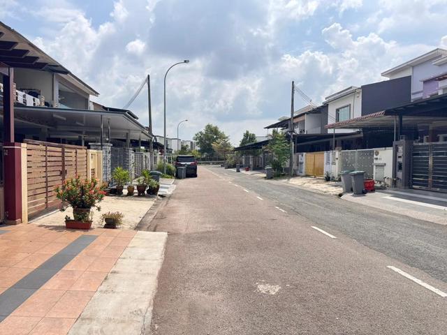 hot area TMN BUKIT INDAH 24 terrace reno kitchen extended freehold gg