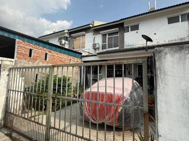 hot area TMN LAMAN SETIA near tuas 2 storey MEDIUM LOW COST original
