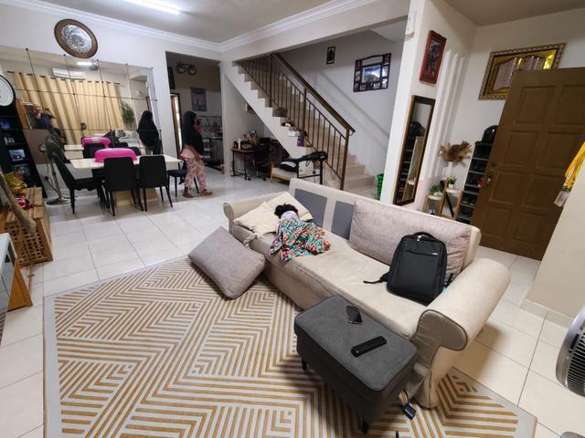 Hot Area Affordable Double Storey Terrace for Sale Taman Seri Austin