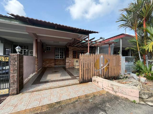 Hot Area At Bandar Tasek Mutiara Renovated House