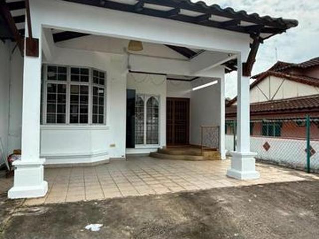 Hot Area Bandar Uda Utama Unblock View End Lot Single Storey House