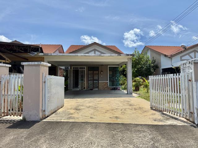Hot Area Bukit Baru Partlly Furnished Taman Bukit Melaka