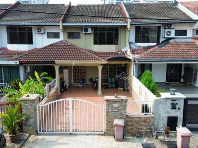 HOT AREA Double Storey Terrace Taman Sri Manja PJS 3 Petaling Jaya