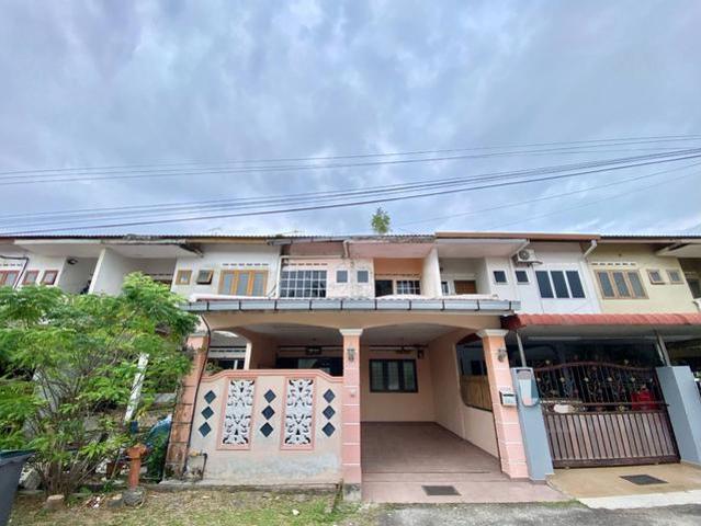 Hot Area Freehold Teres 2 Tingkat Taman Desa Sungai Abong MUAR