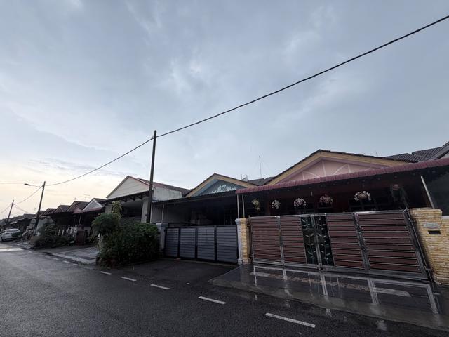 HOT AREA MELATI INDAHPURA FULL LoAN SINGLE STOREY 3 BEDROOM