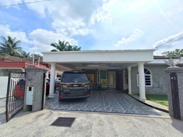 HOT AREA Rumah Banglo Sesebuah Kg Melayu Batu 16 Rawang