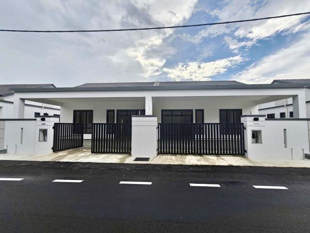 Hot Area RUMAH BARU SEMI D FREEHOLD TAMAN SIANTAN SEROM 3