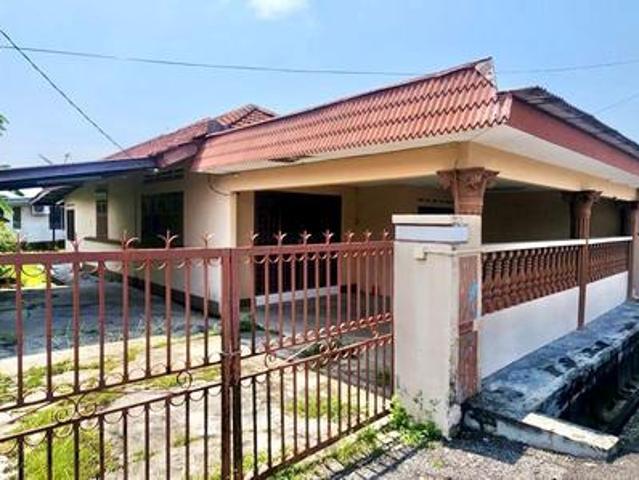 Hot Area SEMID DESIGN LAMA UNTUK DIJUAL JALAN DAUD MUAR