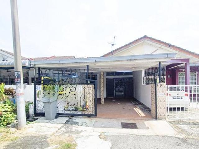 FULL LOAN LOW DEPO OPEN FACING 1 Storey Terrace Taman Semarak Nilai