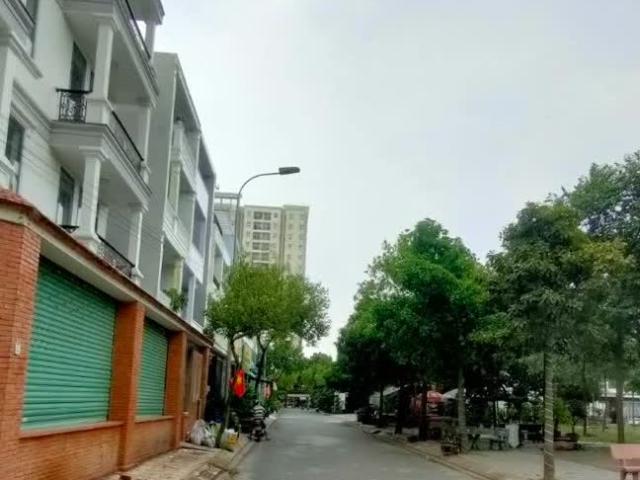 Hot Bán nhà HXH Phan Huy Ích, 4.5 x 18, 5T, 85m2, Chỉ 8 tỷ, 0967229