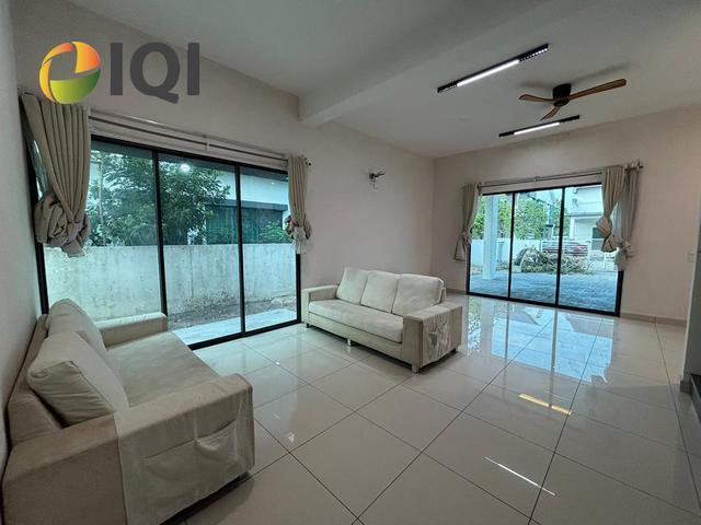 Hot Deal2 Storey SemiD House For Rent Tmn Sanctuary Phase 1 Alma